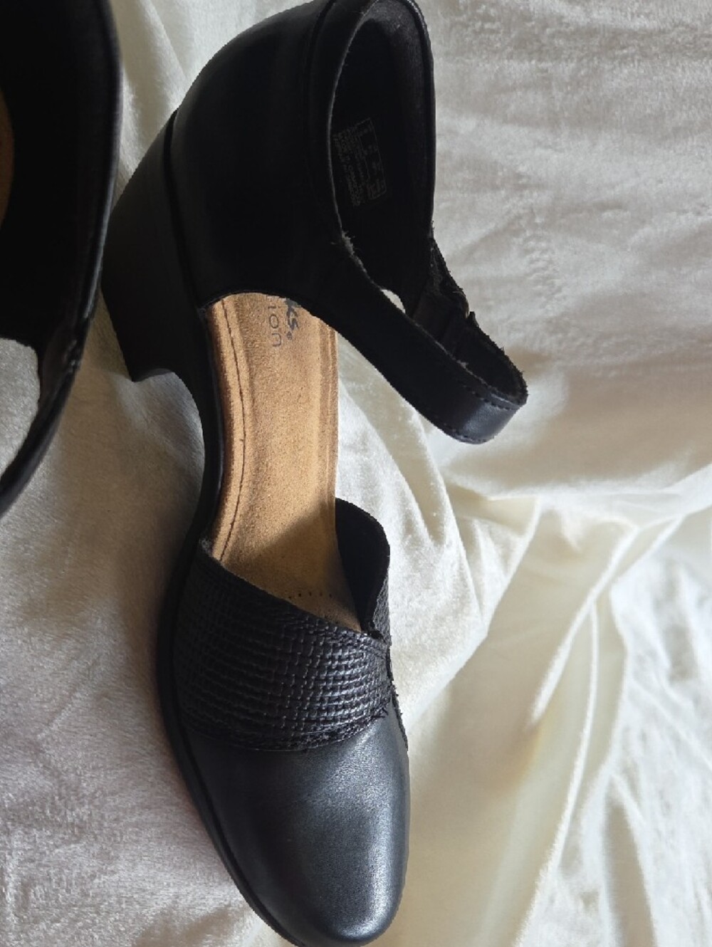 Clarks Black Leather Ankle-Strap Heels with Textured Vamp - Picture 4 of 7